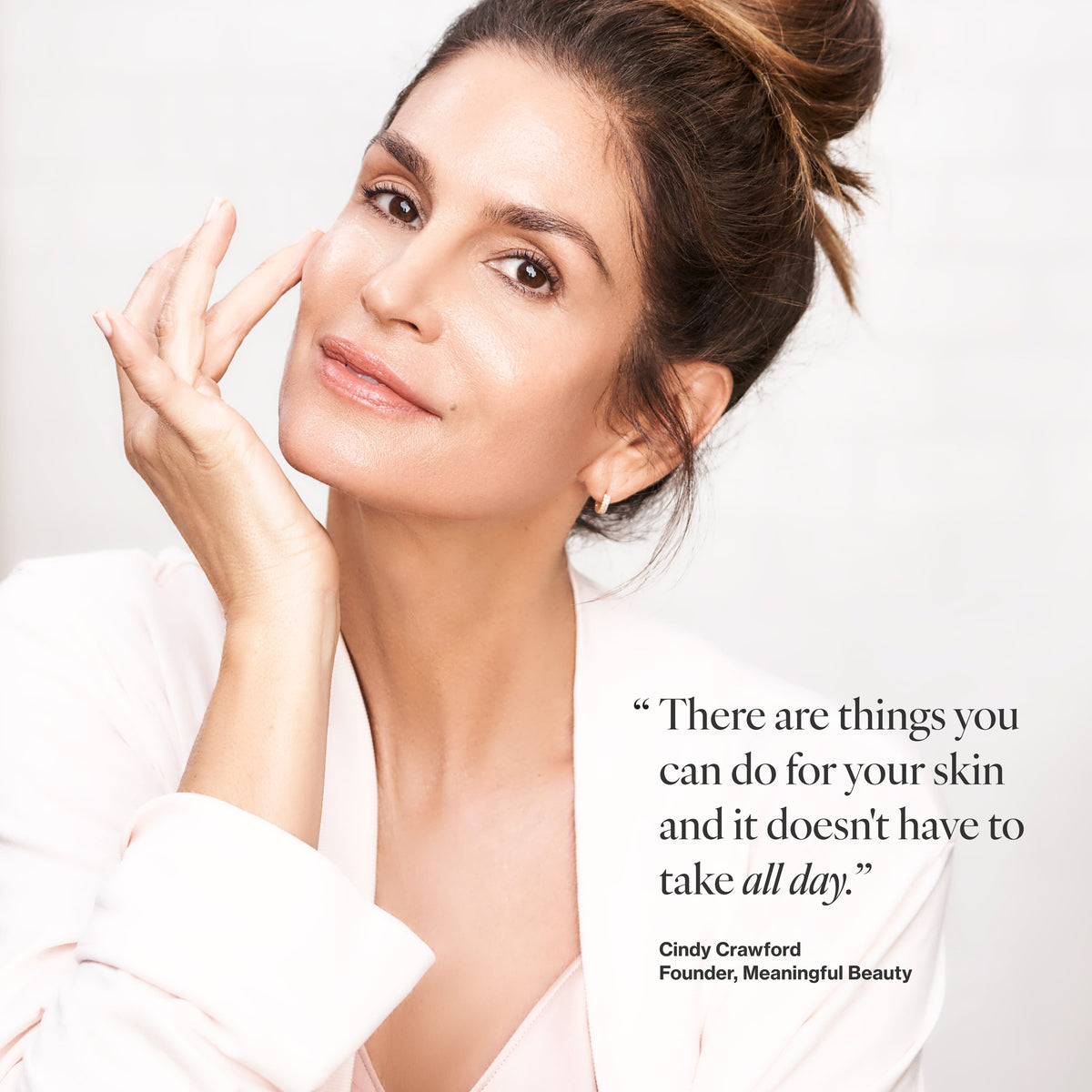 Photo of Cindy Crawford with a testimonial quote about Glowing Serum